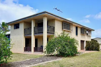 Image de Large & Spacious - 159 Esplanade