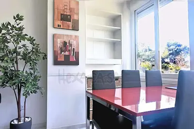 Laguna Green Apartment