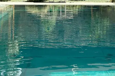 Image de Luxurious and spacious vacation apartment in the heart of Katzrin, private parking and the possibility of additional cleaning service <br>The perfect accommodation in the north