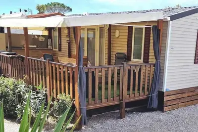 Image de Mobil Home standing 33m² climatisé dans camping sécurisé animaux acceptés