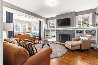 Image de 2br W Backyard – Near Downtown!