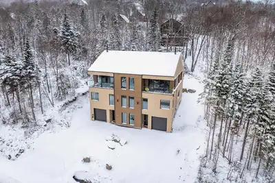Image de Montagne | Sauna | Camp de base du Massif