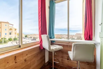 Image de Appartement 'Vue Mer' avec vue sur la mer et terrasse privée
