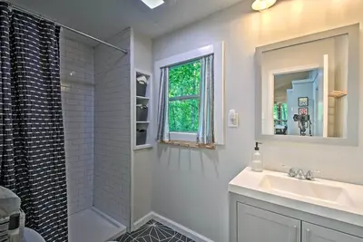 Image de The Blue Cove Cottage w/ Dock!