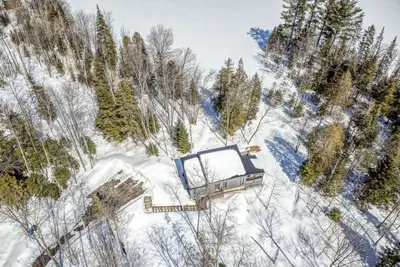 Image de Chalet Utopia on Lake Beaudoin