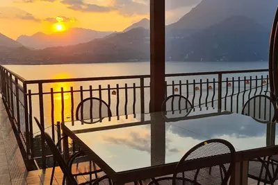 Image de Villa gli Ulivi Bariloche - Lake & Mountain view  Ac Parking