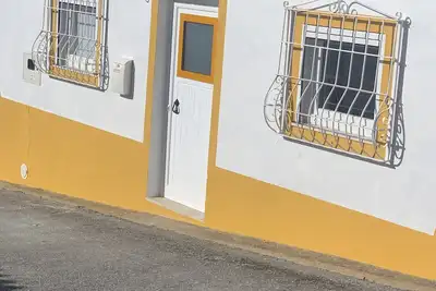 Image de Fr - Yellow House