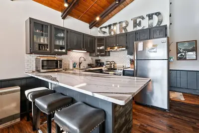 Image de Bartlett Bunker Lane Escape, Unit 18-12