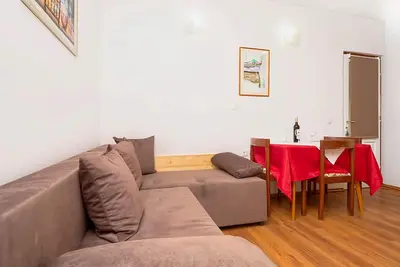 Image de 2 bedroom gorgeous apartment in Zivogosce