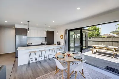 Image de Quiet on Cassin - Taradale *Pet friendly upon request