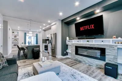 Image de Luxury Townhouse, Garage, Close to Wem