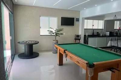 Image de Two-story house with games room and swimming pool, 300m from the beach in Peruíbe.