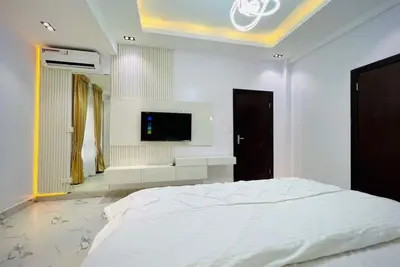 Image de 2-bedroom apartment in the heart of Lekki; feels just like your home.