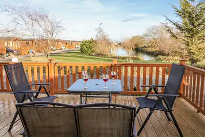 Image de Fern Lodge With Hot Tub, pet friendly, with hot tub in Stonham Aspal