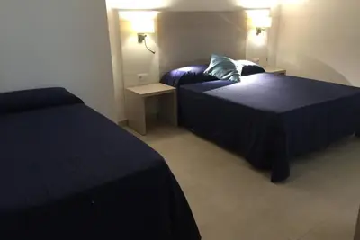 Image de Hotel Antares Hab. Familiar - Cozy hotel near the beach in Cala d'Or. Free Wi-Fi