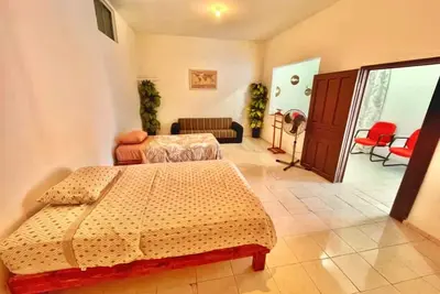 Image de Centrally located and spacious apartment