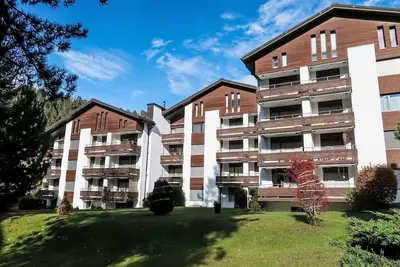 Image de Joli appartement pour 4 personnes avec Wifi, piscine, Tv, balcon et vue panoramique