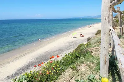 Image de Confortable appartement avec climatisation, Wifi, Tv, patio, animaux admis et vue panoramique