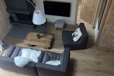 Image de CHAMPÉRY Portes Du Soleil Appartement en attique complètement rénové en 2025