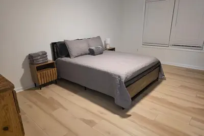 Image de Newly Remodeled 5br Home | Spacious & Modern