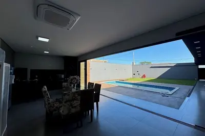 Image de Modern and new house - Sleeps up to 12 people - Heated pool - 3 suites