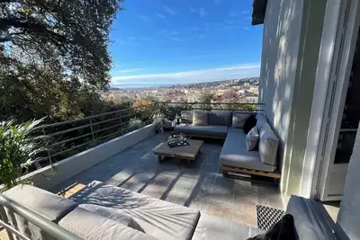 Image de Apartment in Authentic Niçoise House with Panoramic sea & city view