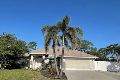 Tropical Venice Oasis