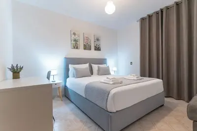 Image de Central house+parking+balcony+beach 5 minutes walk away