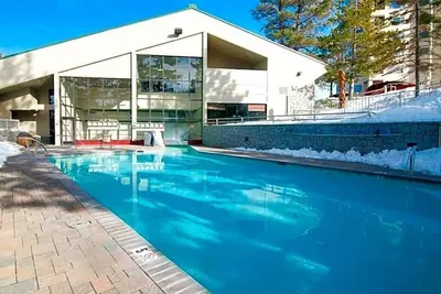 Image de Mountain Serenity 2br w/ Fireplace & Stunning Vistas at Ridge Sierra