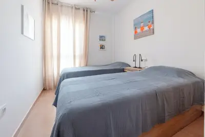 Image de Fully furnished apartment within walking distance, from beach and port of Garrucha