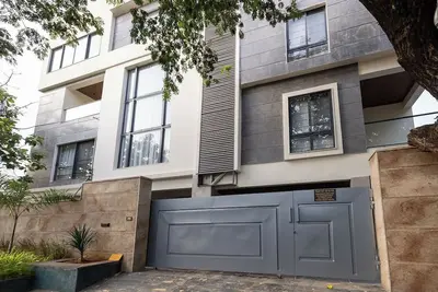 Image de Stunning Luxury Villa Designed for NRIs & Professionals Seeking Comfort.