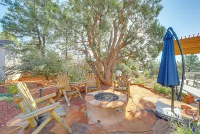 Image de Walk to Trails! West Sedona Retreat w/ Deck & Yard