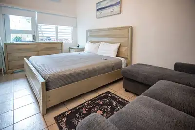 Image de Urban Beach House「Unit #201「Mareña」