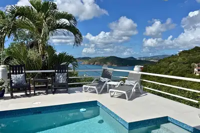 Image de Modern Luxury Villa with Pool, Views, 4 bedrooms and bonus room