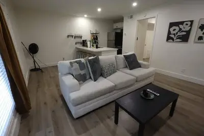 Image de 1 Br Montrose Stylish Stay | 2 Full Beds| Med Center, Downtown, Nrg Stadium.