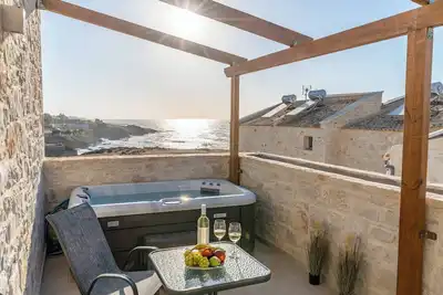 Armonia Suite
