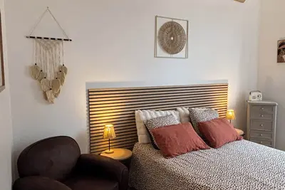 Image de Place de l’Âtre : vue d’exception sur la basilique