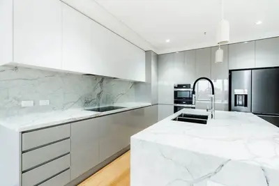 Image de Stunning 3Br new penthouse 15 minute drive to Tullamarine Airport 8km from Cbd