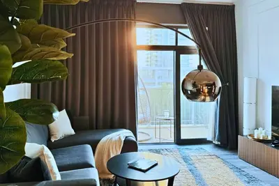 Image de Luxe 1-Br w/ Pool Sunset Balcony View in The Greens