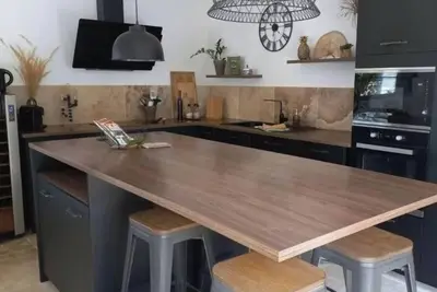 Image de Villa au milieu des chênes et des pins à 30 min au pied du Mont Ventoux