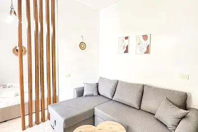 Image de E Apartment\nCharming 1bedroom apartment with Ac in vibrant Durrës near the beach