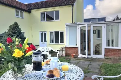 Image de 2 Bed in Aldeburgh (oc-marsh)