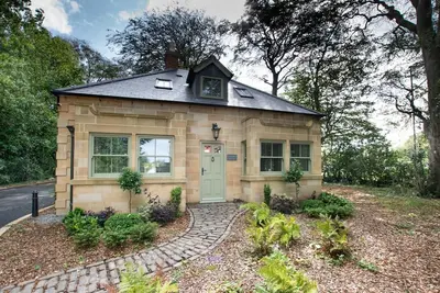 2 Bed in Whitby (oc-w452)