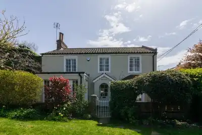 Image de 4 Bed in Southwold (oc-hilsi)