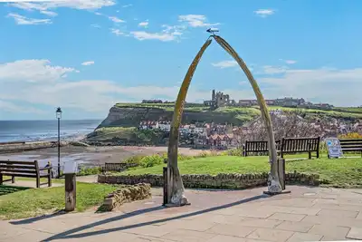 Image de 2 Bed in Whitby (oc-w463)