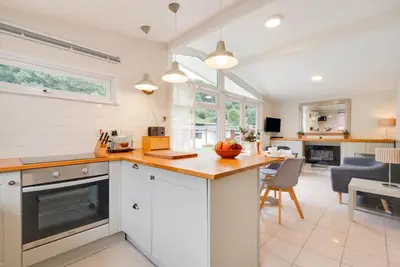 Image de 2 Bed in Caswell Bay (oc-hh622)