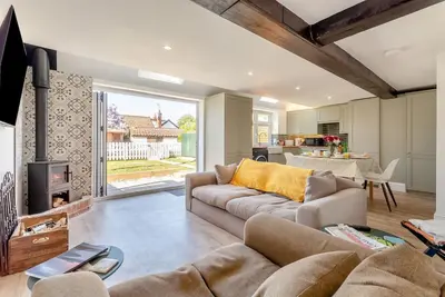 3 Bed in Westleton (oc-n32110)