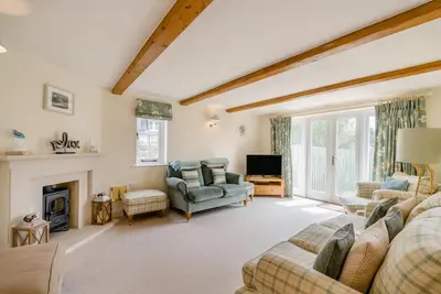 Image de 3 Bed in West Lulworth (oc-s32114)