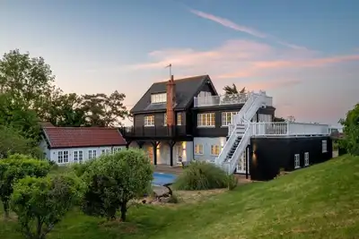 Image de 5 Bed in Orford (oc-pav)