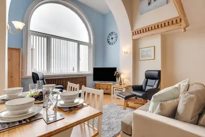 2 Bed in Whitby (oc-w507)